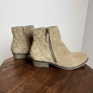 Tan Taupe Suede Bootie Women's White Mountain Size‎ 8.5 Jodi